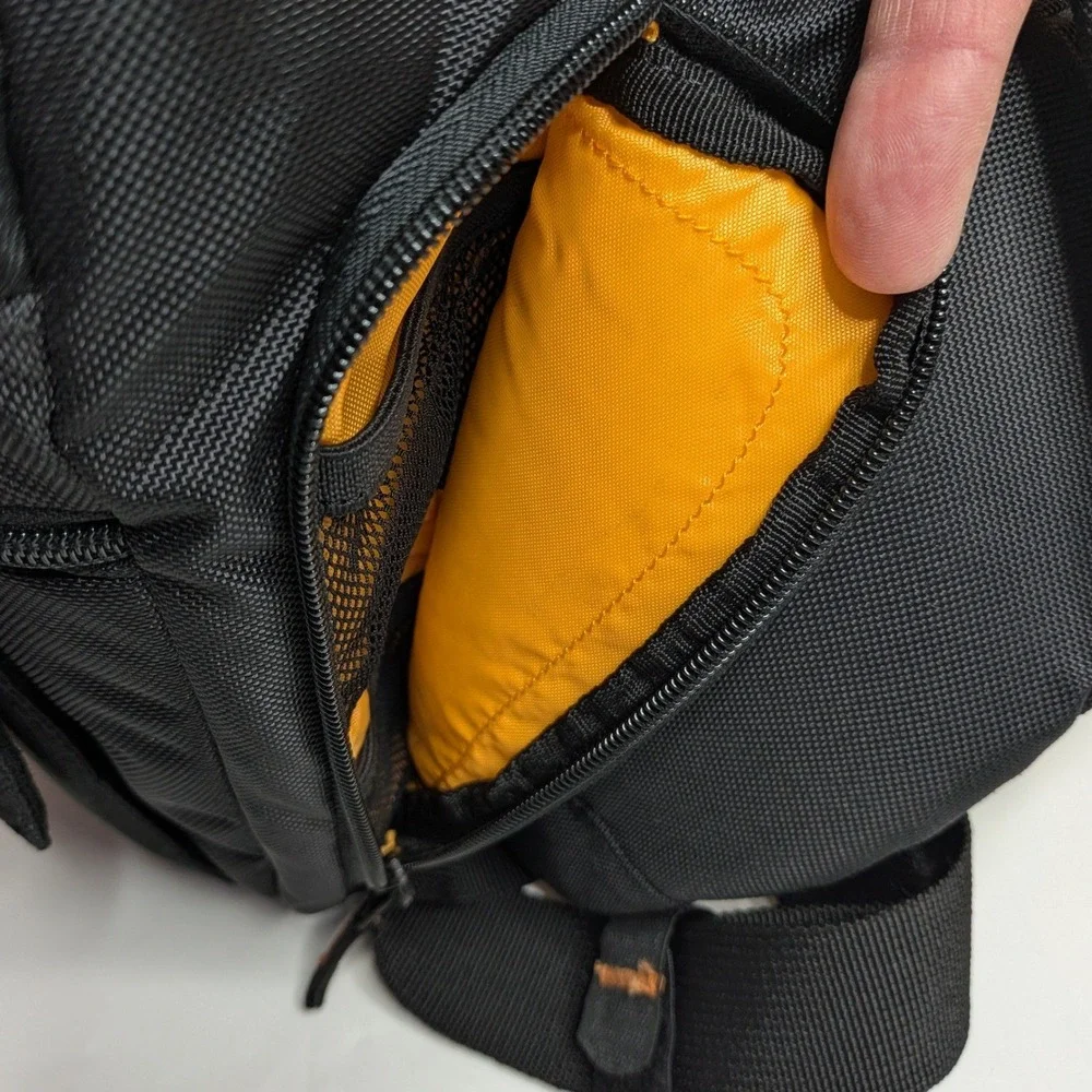 Case Logic 120.581 DSLR Camera Sling Bag SLR Suspension Black Orange EUC